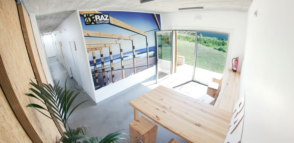 Escuela Surf RAZSURFCAMP - Vista 2